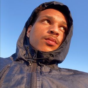 Meet your Posher, Adrian